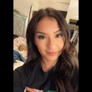 Meet your Posher, Natalia